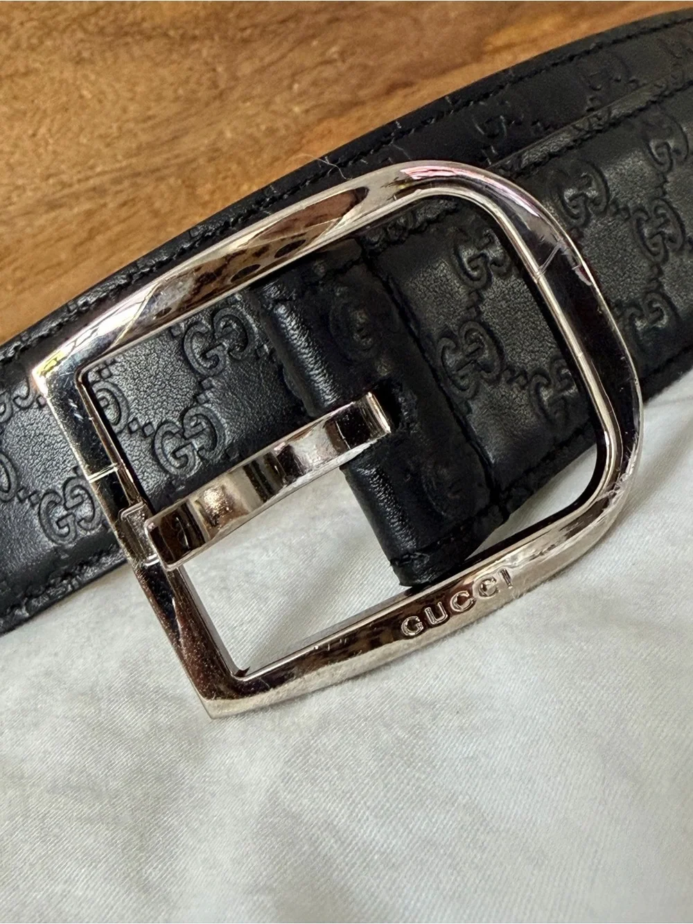Gucci leather belt